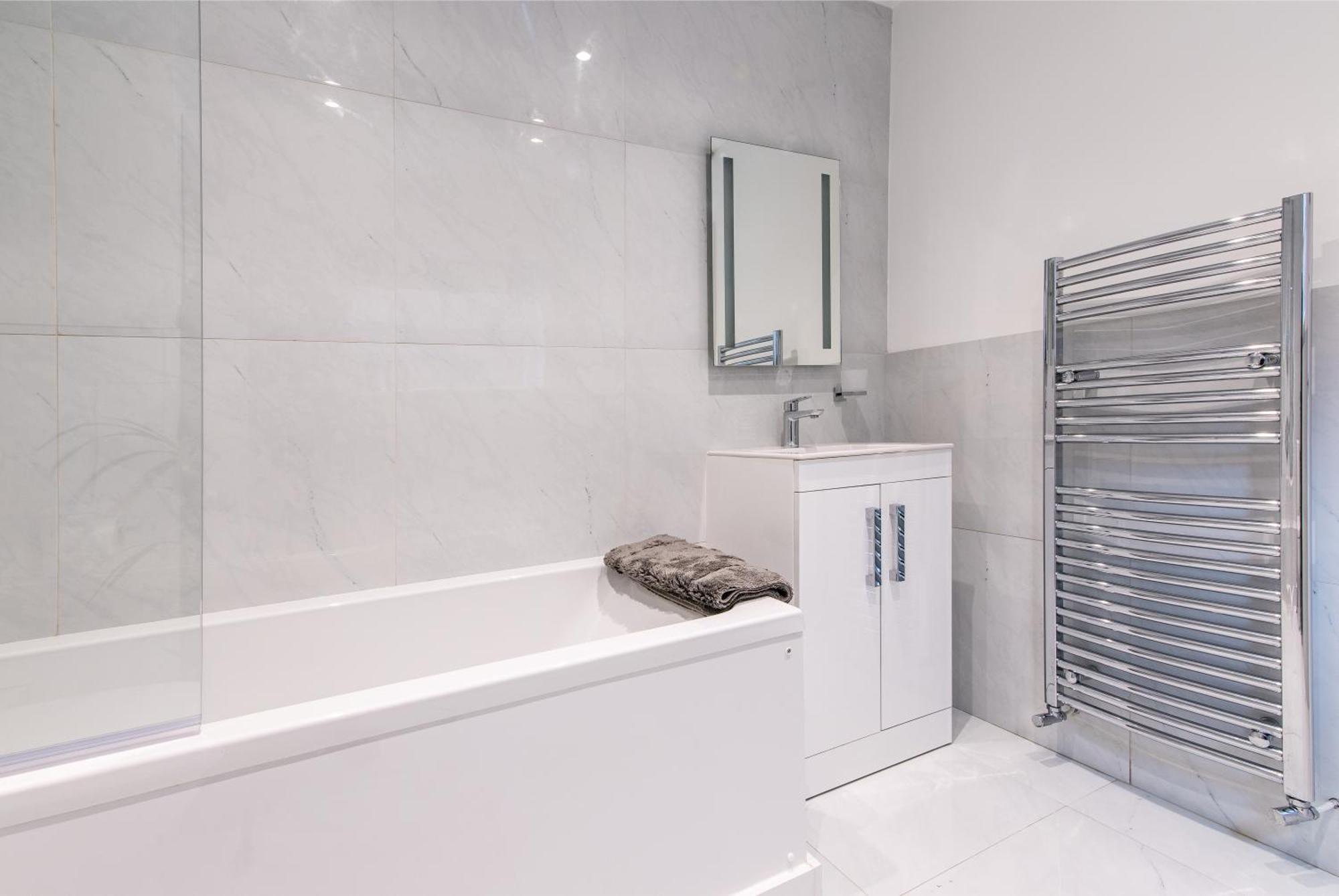 Racecourse Views, Townhouse With Parking * Chester