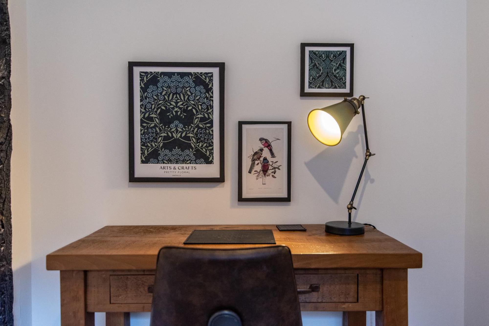 Racecourse Views, Townhouse With Parking