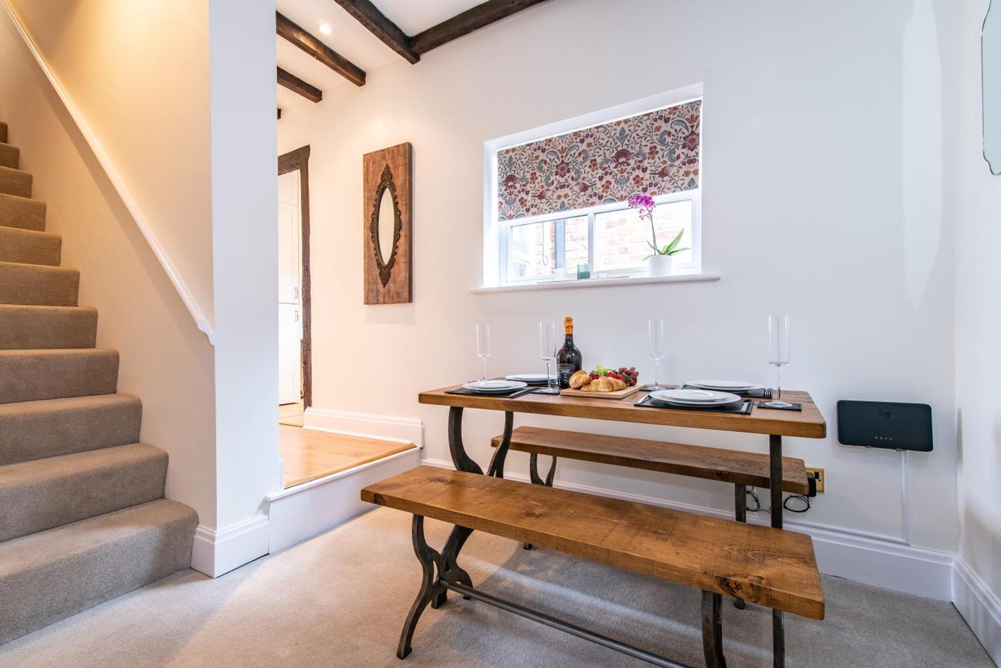 Racecourse Views, Townhouse With Parking